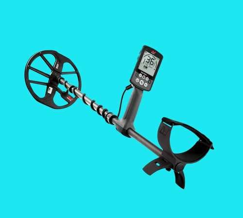  Minelab Equinox 800 Metal Detector