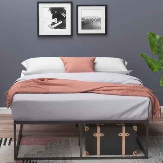 Zinus Joseph bed frame for heavy person